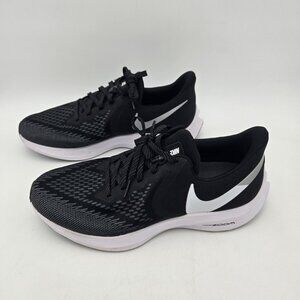Nike Womens Zoom Winflo 11 CN2153 Running Shoe Black White Silver Jogging Laceup